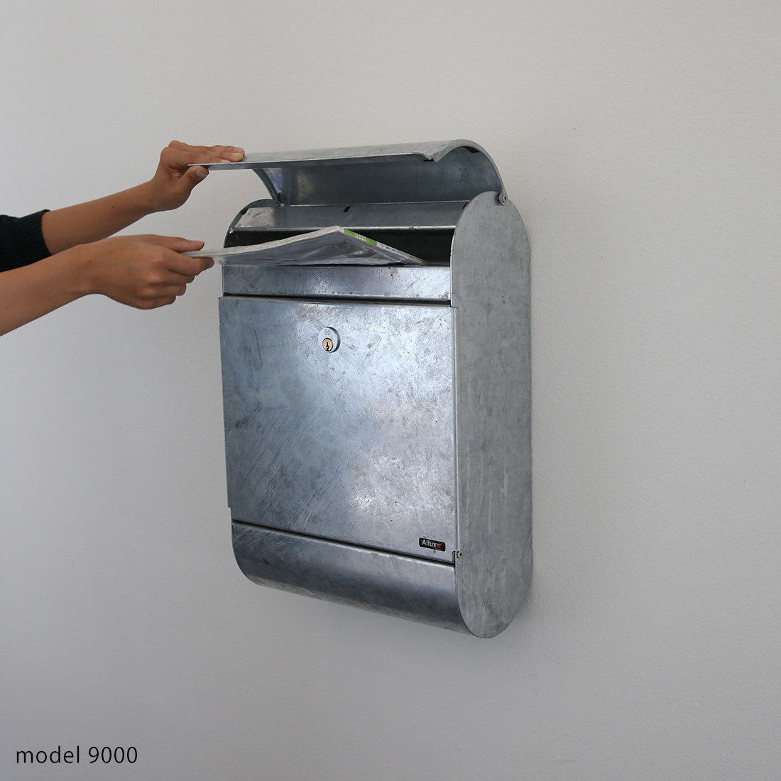 アルックスポスト