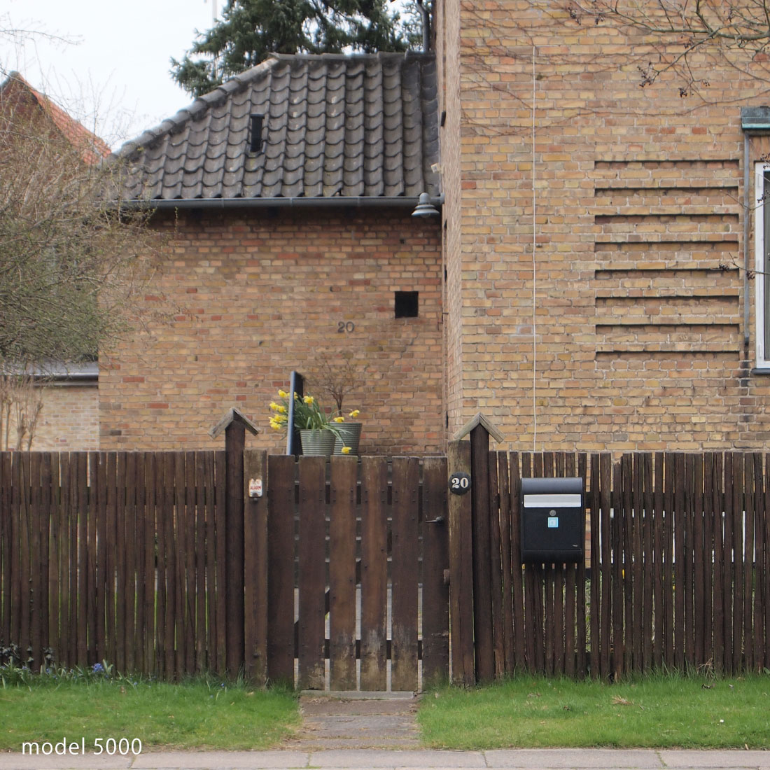 アルックスポスト