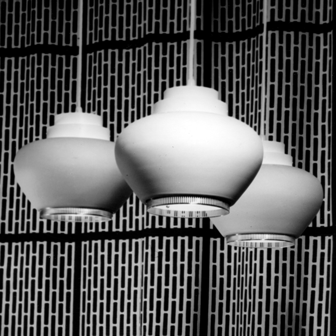 個性的なフォルムA333ペンダント