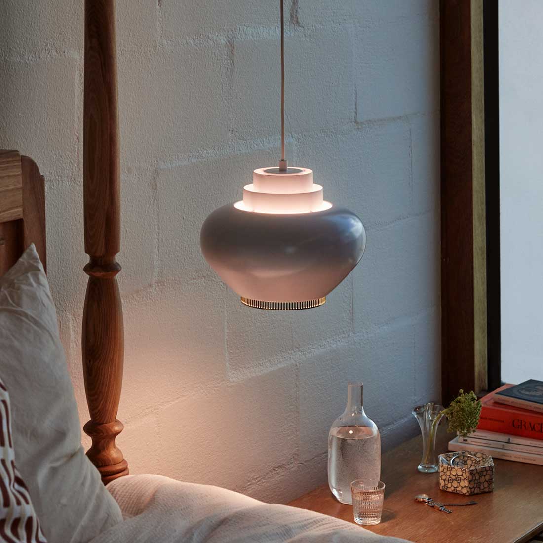 個性的なフォルムA333ペンダント