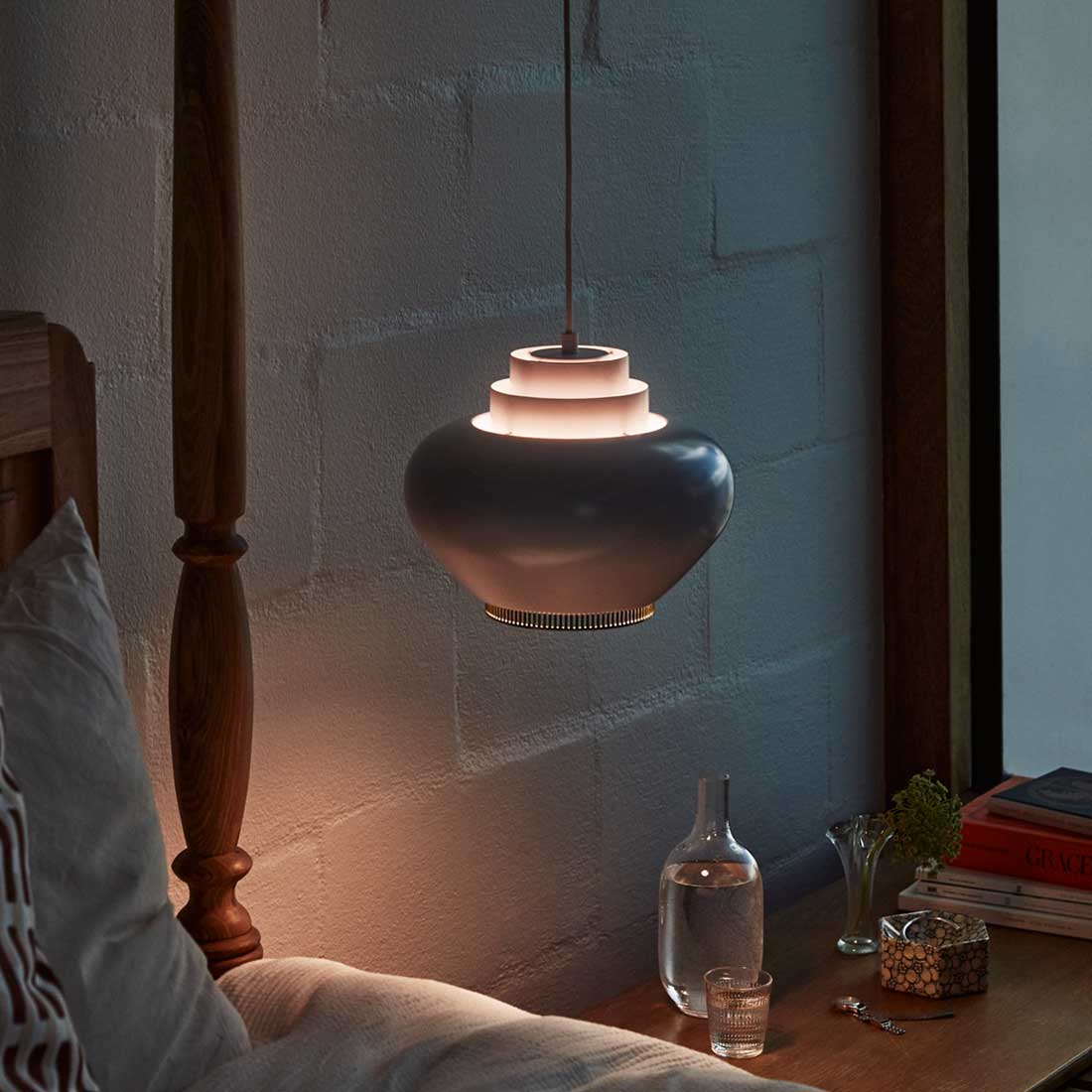 個性的なフォルムA333ペンダント