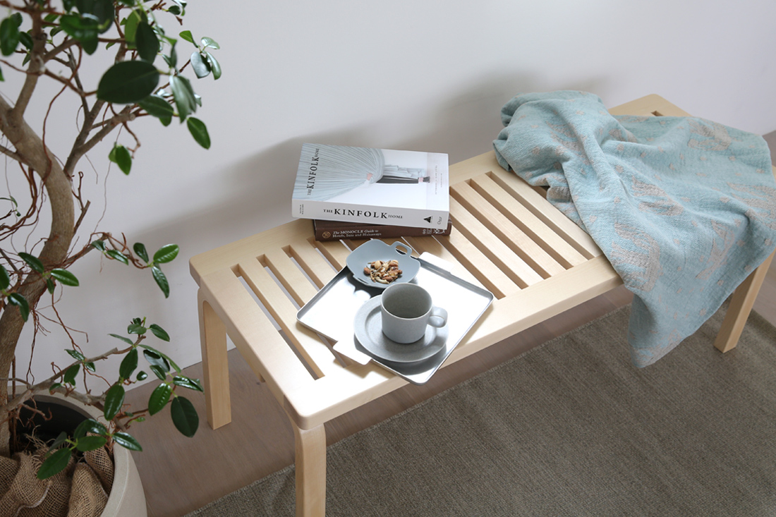 BENCH 153A