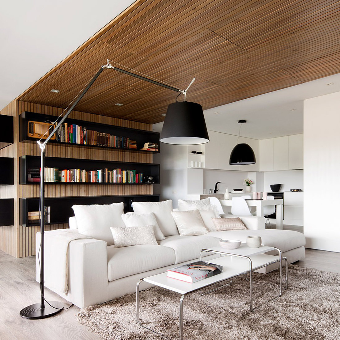 Tolomeo Mega Floor