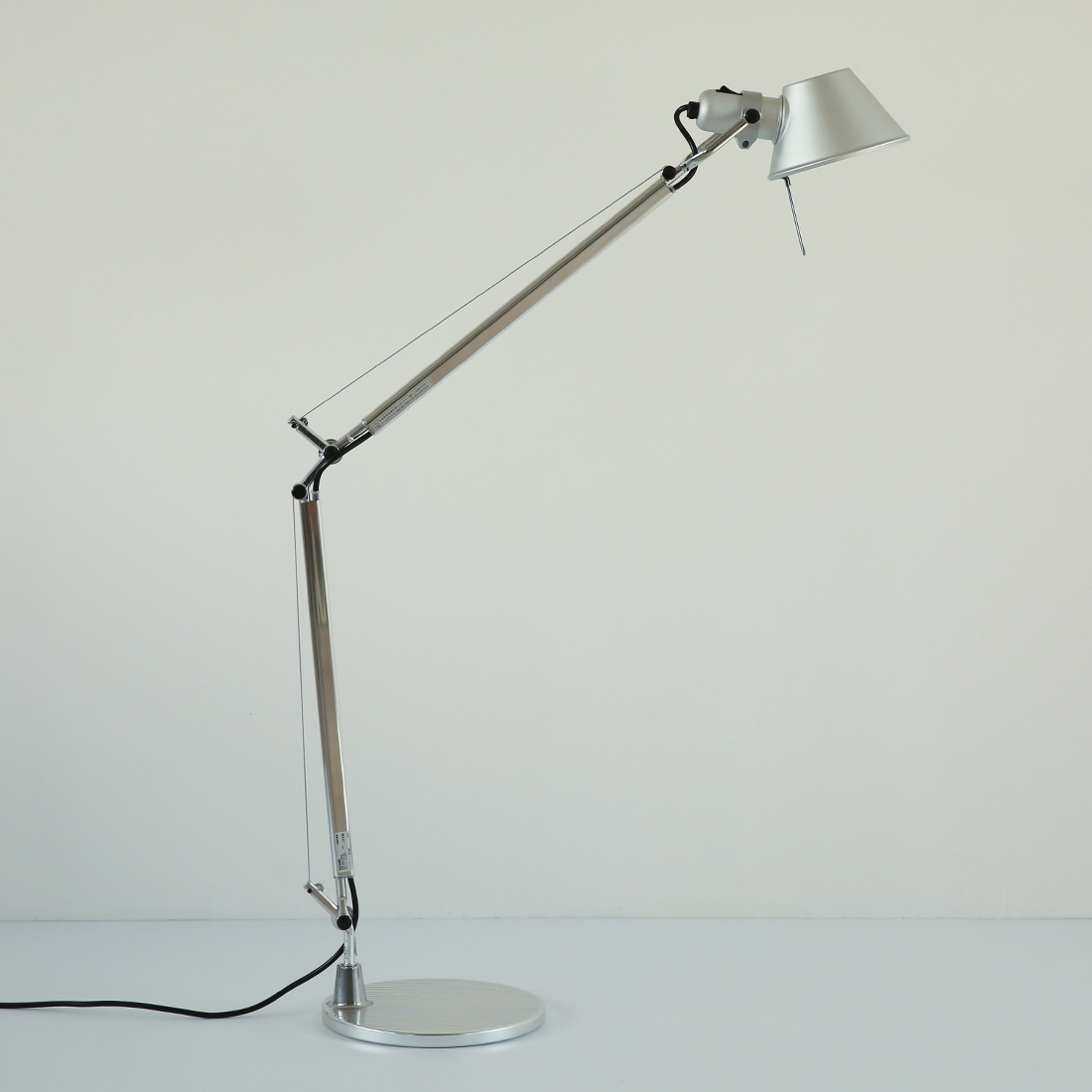 Tolomeo Table