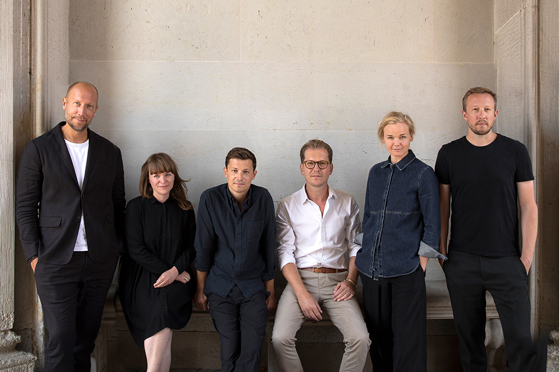 デザインする様子