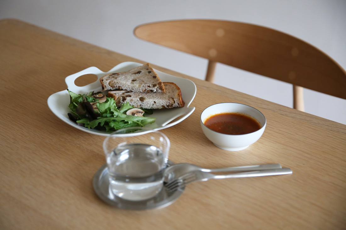 イイホシユミコ ボンボヤージュ