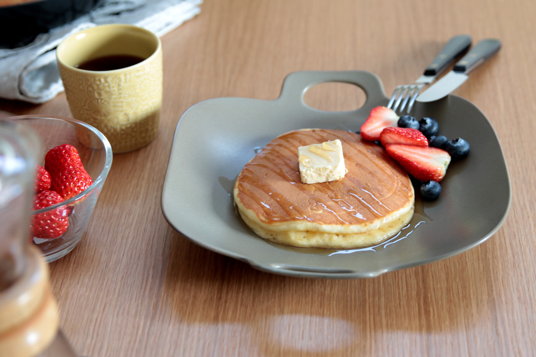 イイホシユミコ ボンボヤージュ