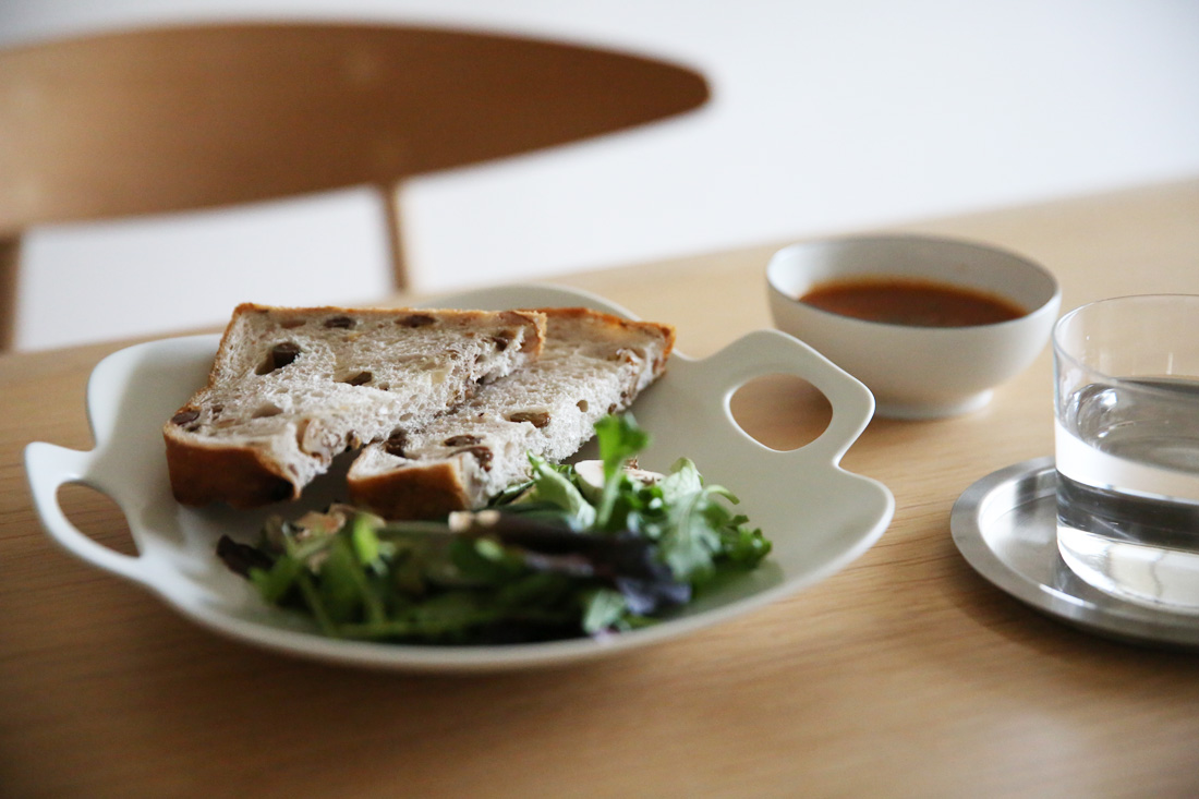 イイホシユミコ ボンボヤージュ