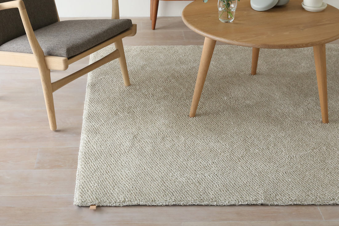 カスタール スピーレ ラグ