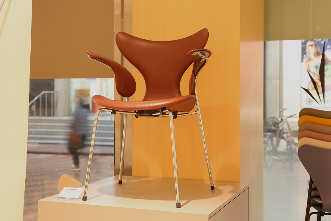 北欧家具正規販売店 岡山天満屋プレミアムリビングギャラリー。ショールーム内の展示風景イメージ