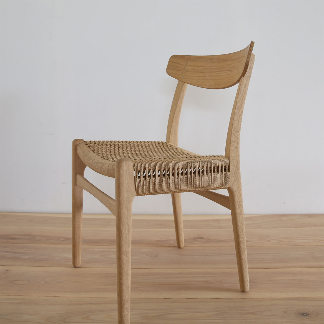 チェアch23の背板の写真