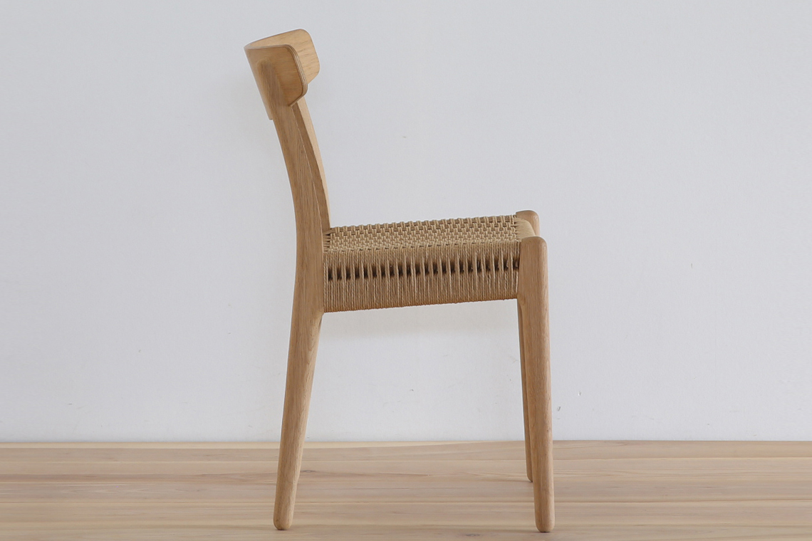 チェアch23の脚貫の様子