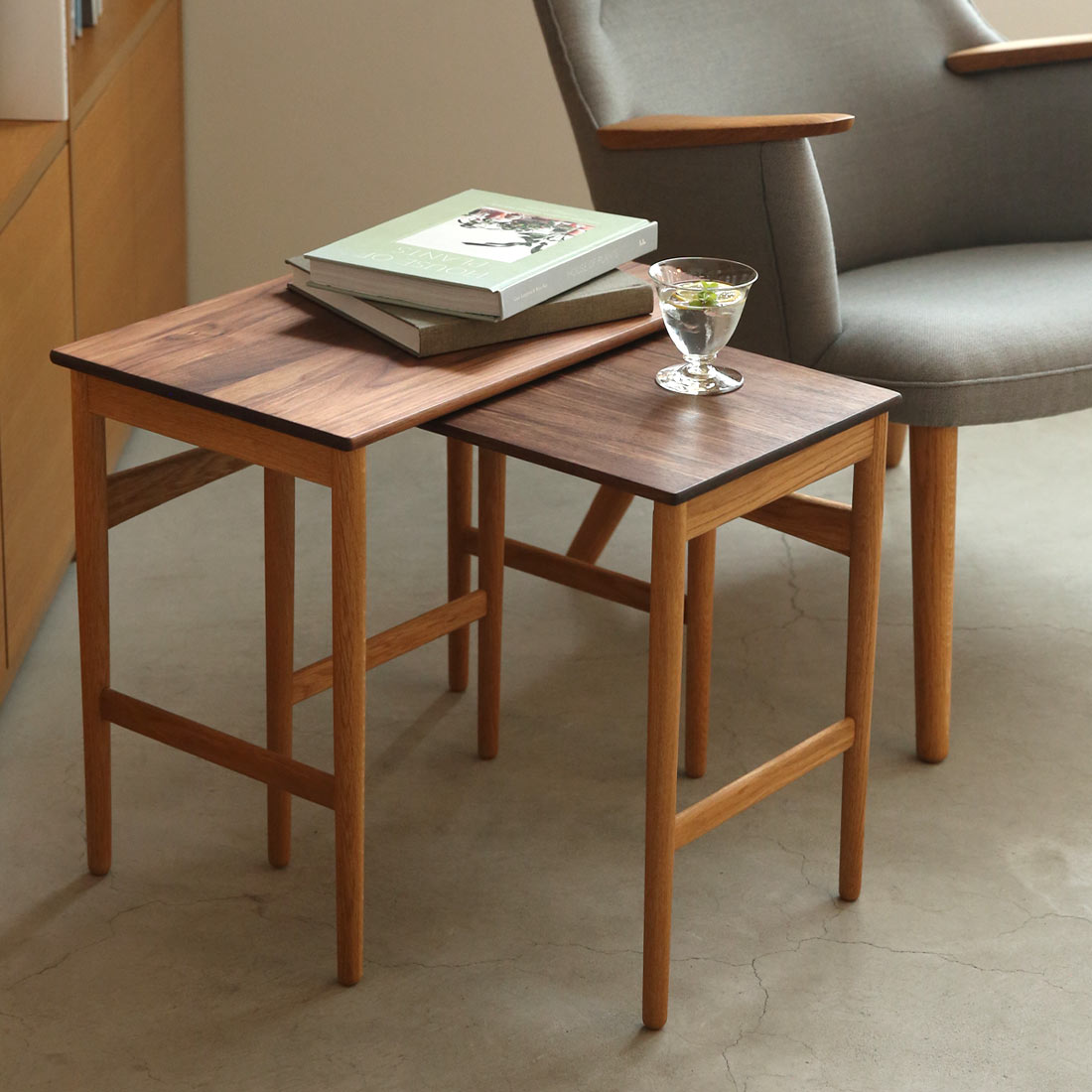 ウェグナーの隠れた名作CH004 ネスティングテーブル