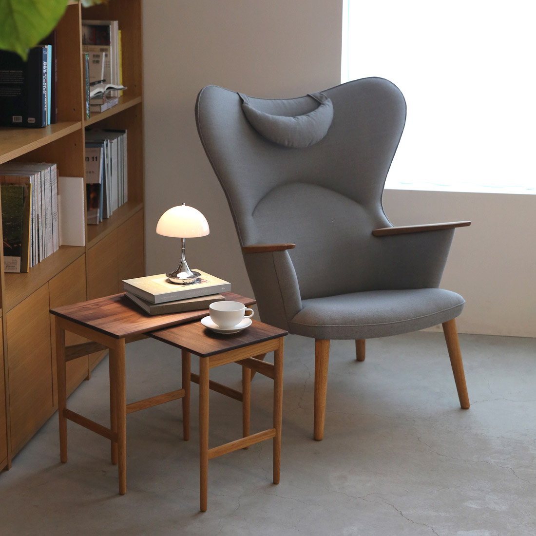 ウェグナーの隠れた名作CH004 ネスティングテーブル