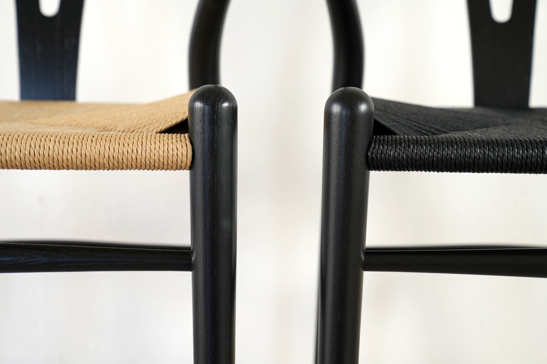 木目が活きる漆黒の2025年限定モデルCH24 ユーカリブラック