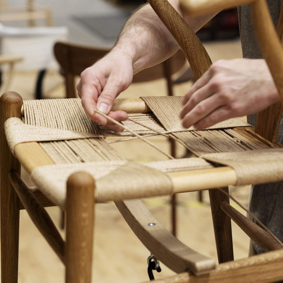 世界中で愛される
CARL HANSEN & SONのベストセラーCH24「Yチェア」