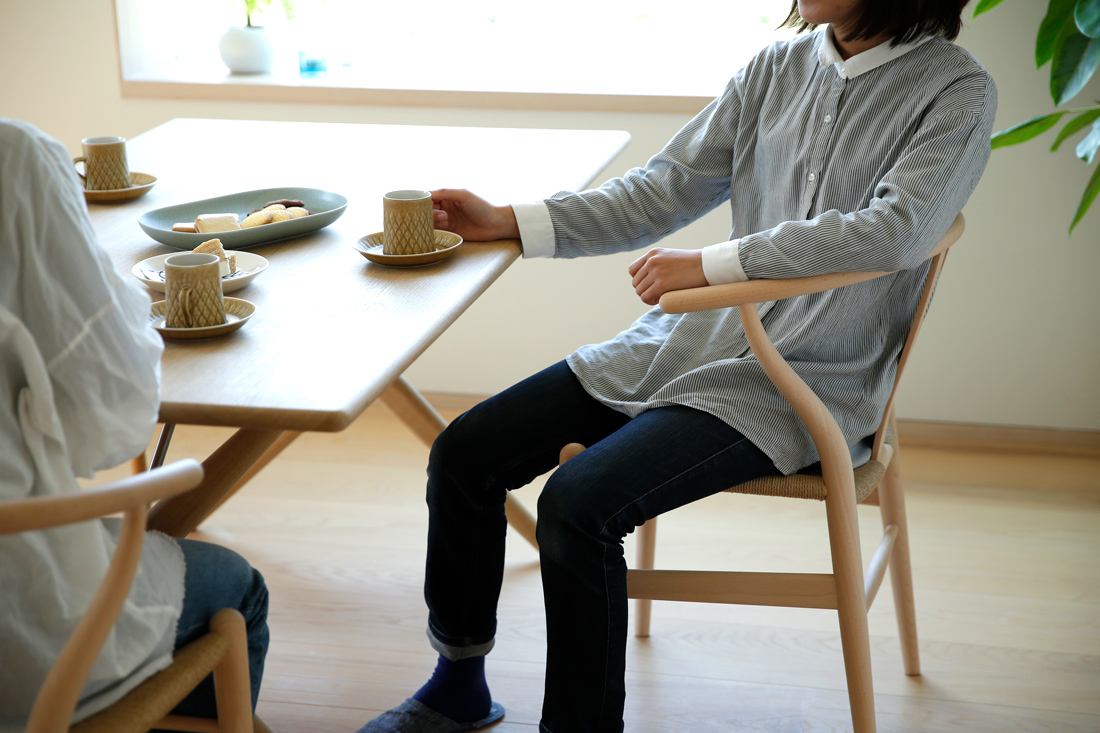 世界中で愛される
CARL HANSEN & SONのベストセラーCH24「Yチェア」