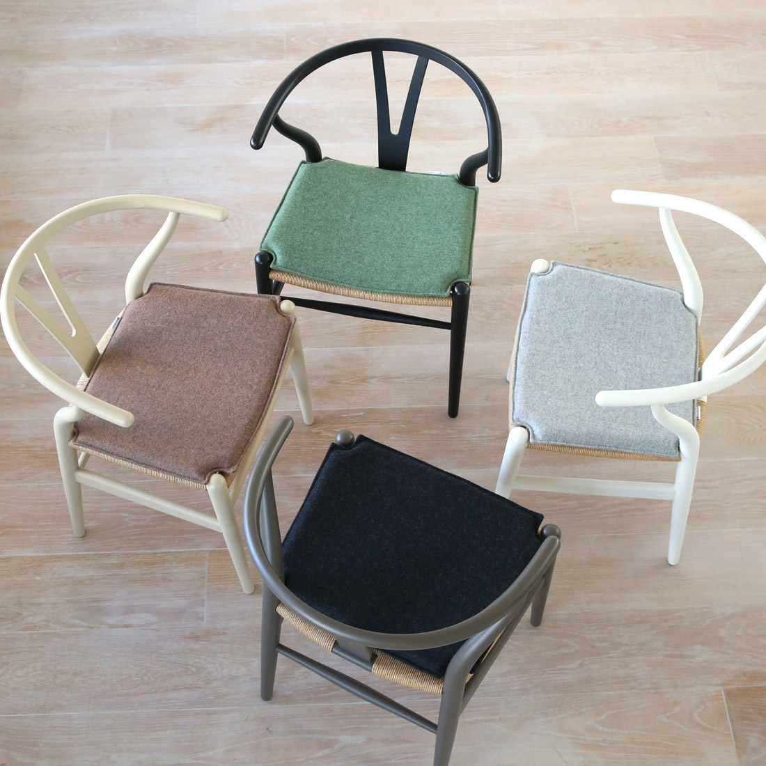 やさしい色と、やわらかな質感、マットカラーCH24SOFT