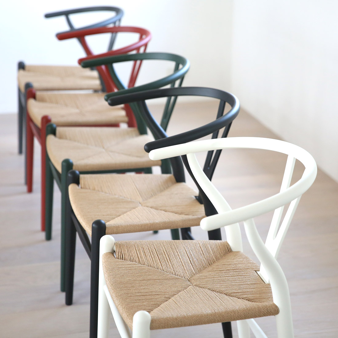 やさしい色と、やわらかな質感、マットカラーCH24SOFT