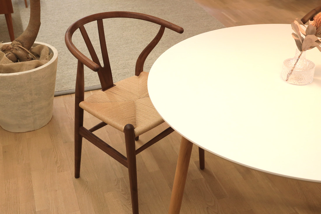 CARL HANSEN & SONのベストセラーCH24 Yチェア