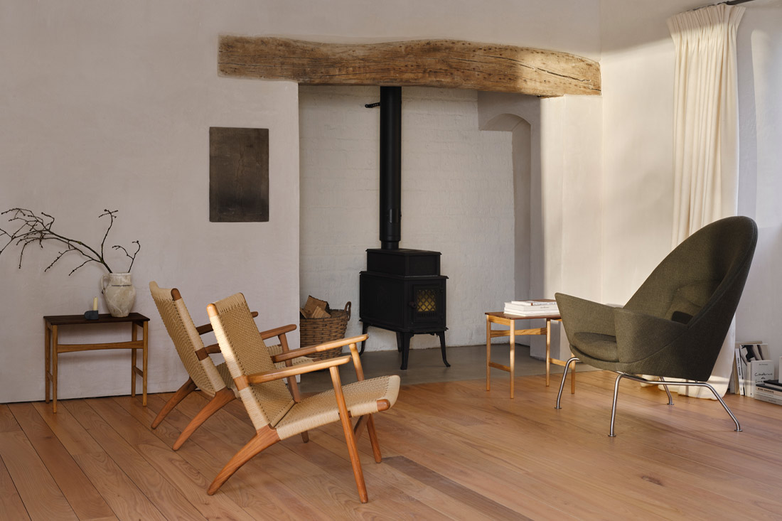 極上のリラックスチェア CH25