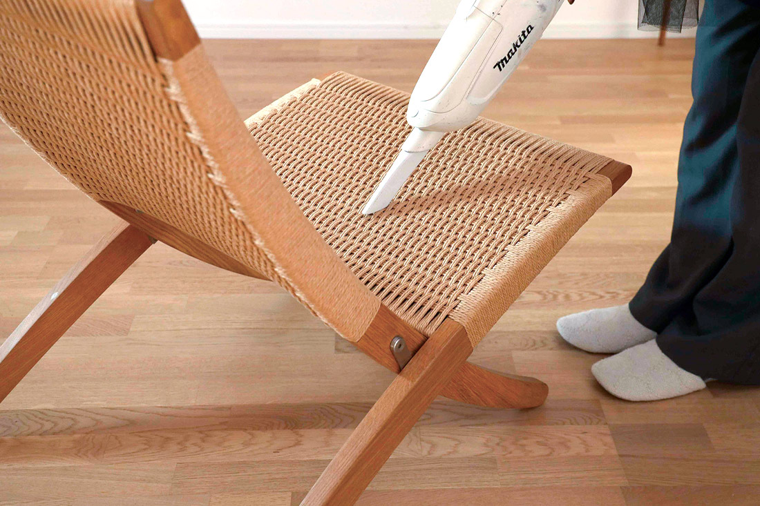 極上のリラックスチェア CH25