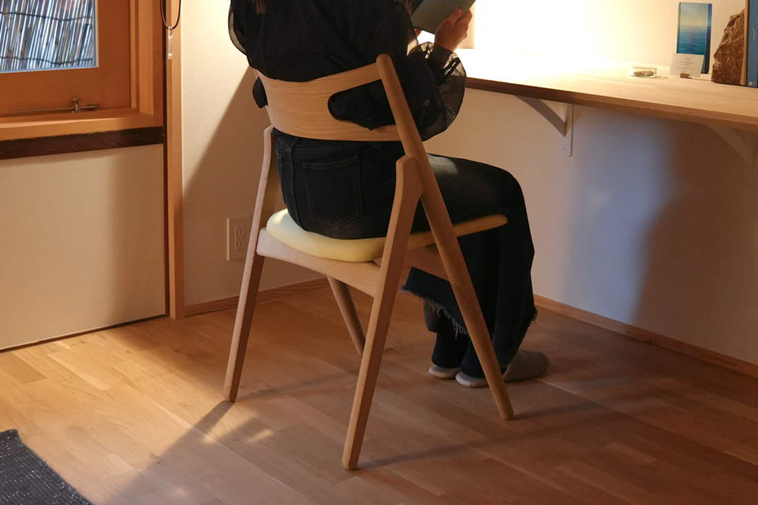 愛らしいフォルムと機能美を両立CH29Pソーバックチェア