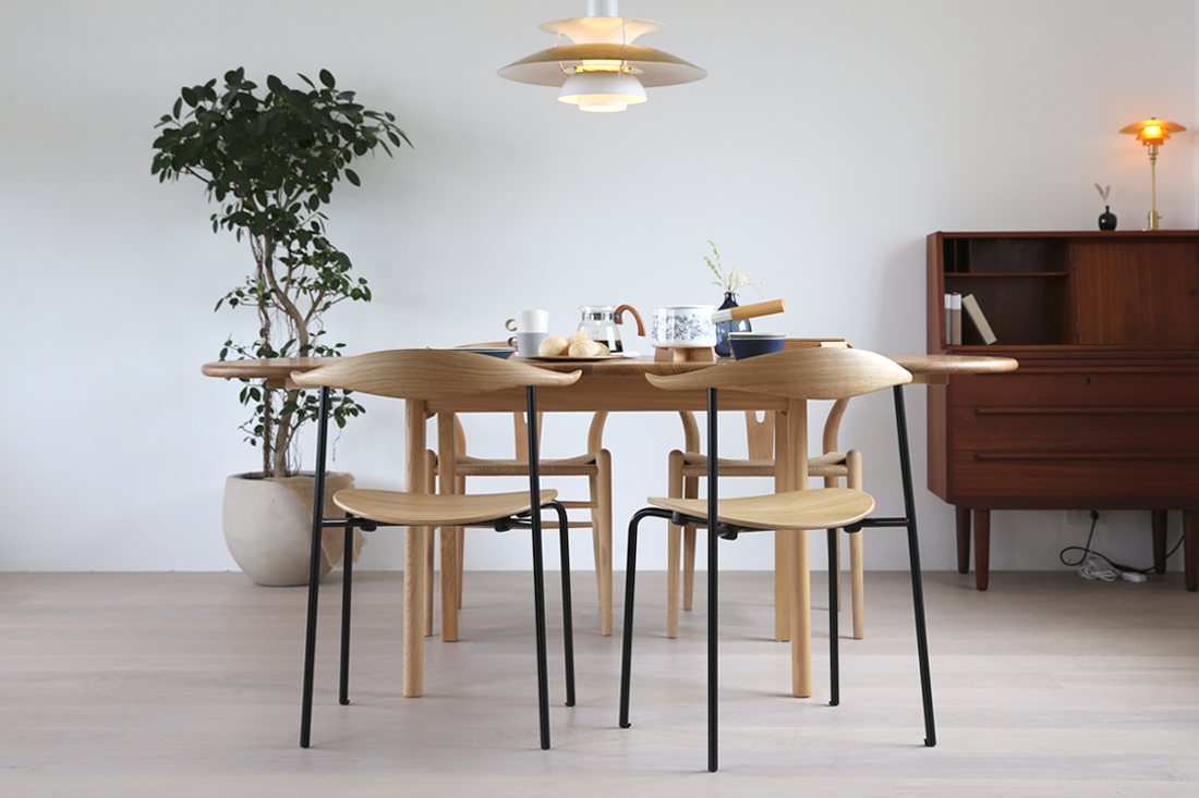 温もり感じるミニマルデザインCH88ダイニングチェア