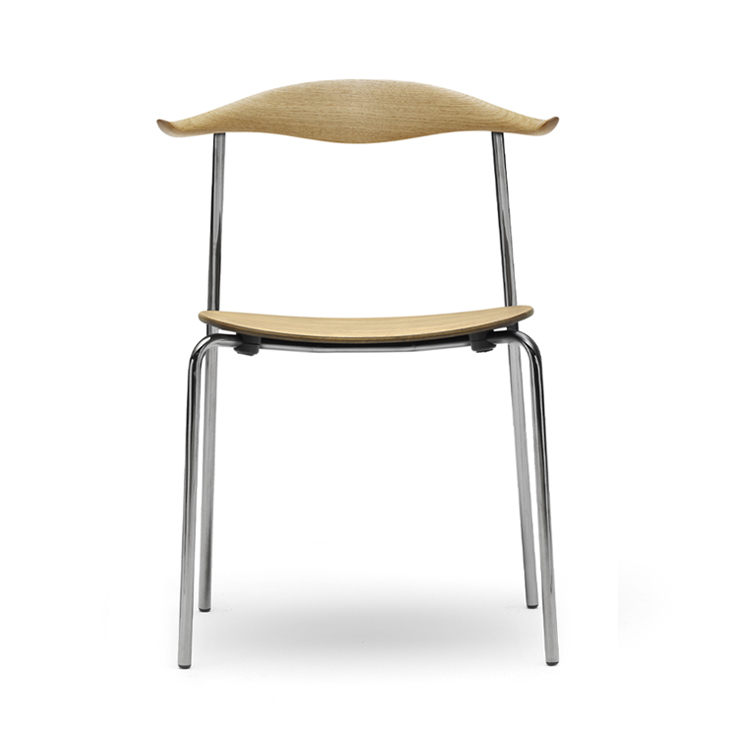 温もり感じるミニマルデザインCH88ダイニングチェア