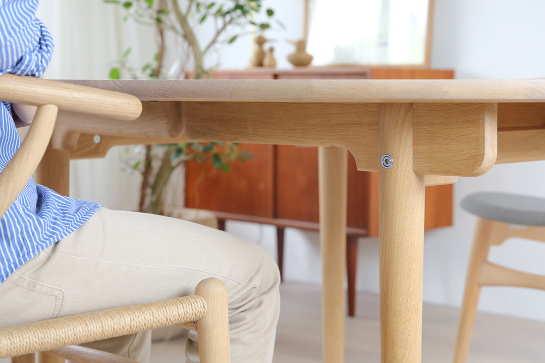 カール・ハンセン＆サン CH337 ダイニングテーブル