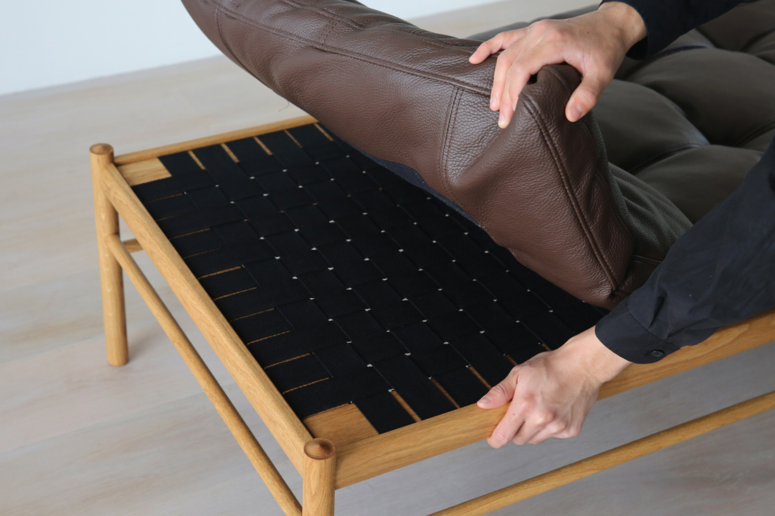 優雅なデザインと、自由で軽やかな使い心地OW150デイベッド