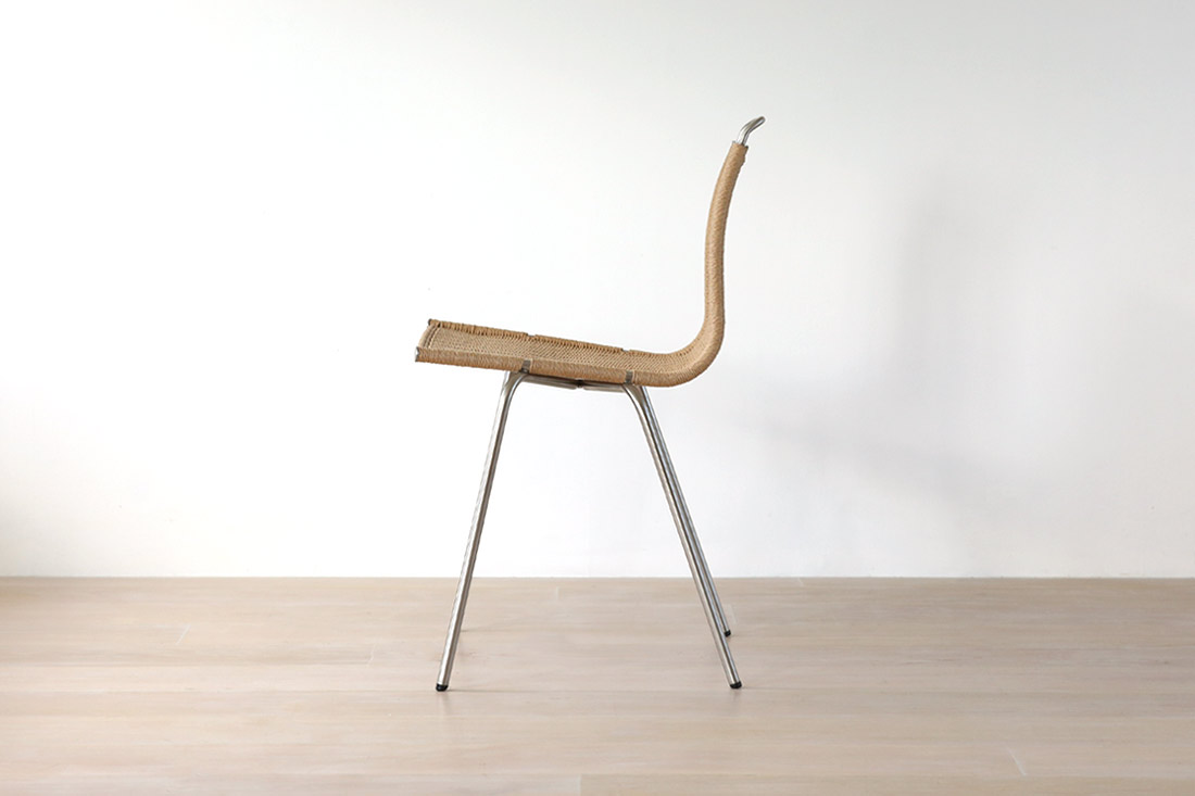 繊細な美しさと実用性を持ちあわせたPK1チェア