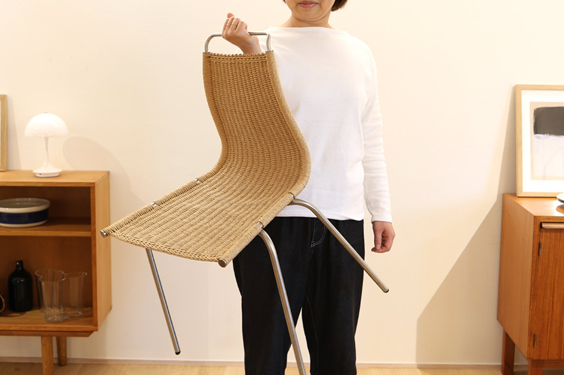 繊細な美しさと実用性を持ちあわせたPK1チェア