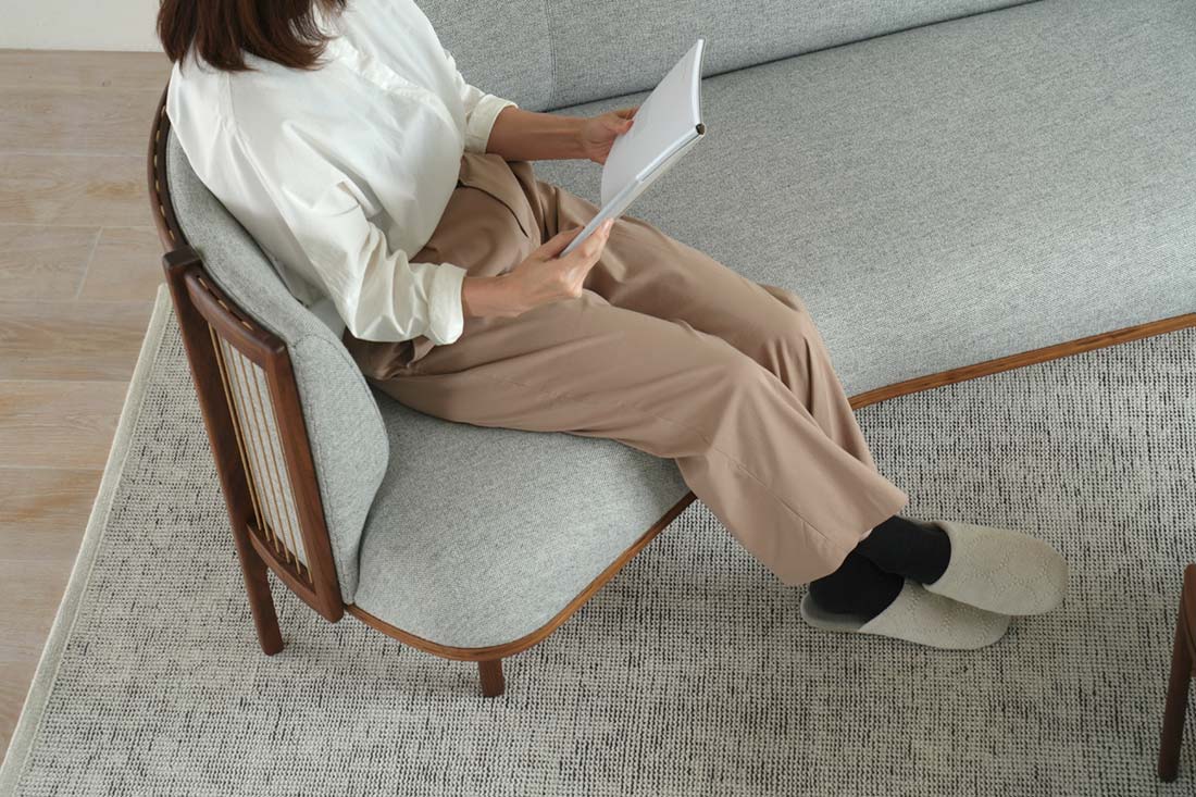 心地よい会話が生まれるRF1903サイドウェイソファ