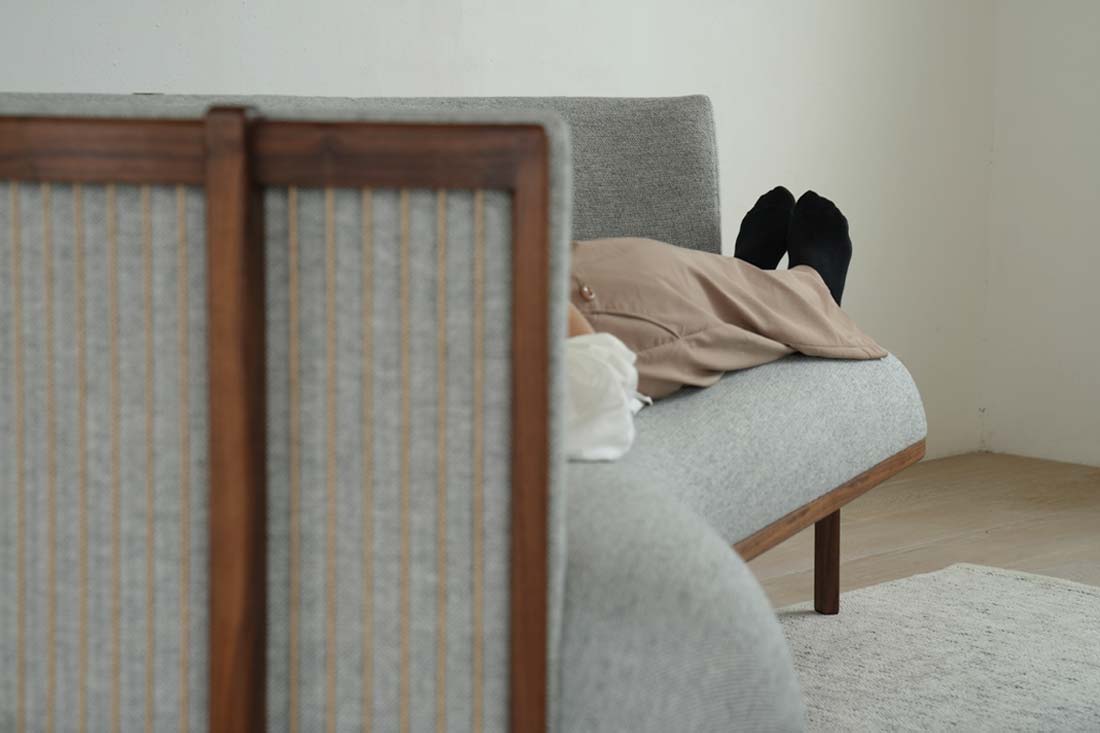 心地よい会話が生まれるRF1903サイドウェイソファ