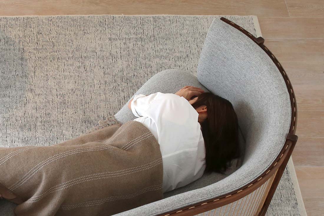 心地よい会話が生まれるRF1903サイドウェイソファ