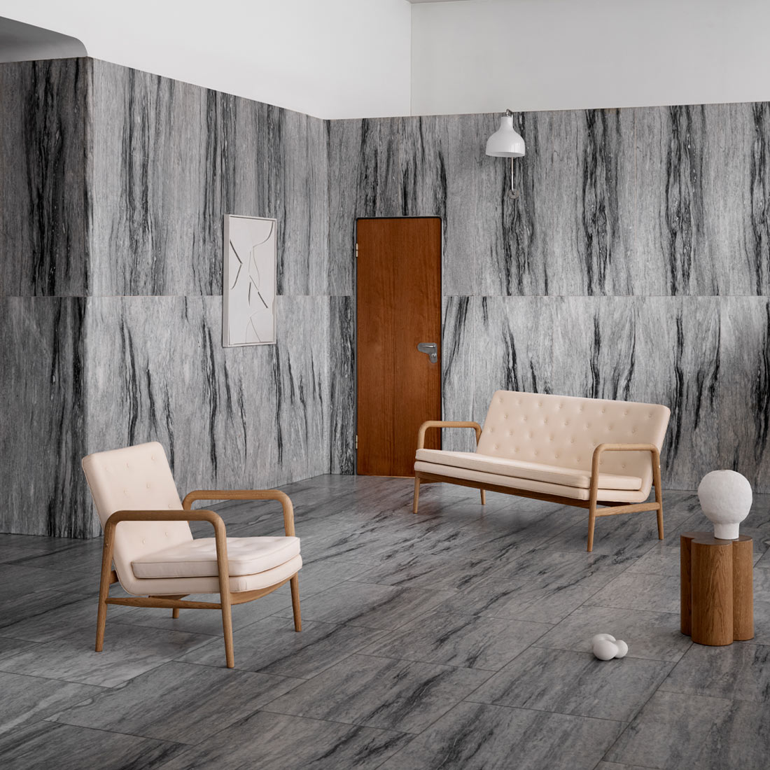 空間に品格を添える VLA77