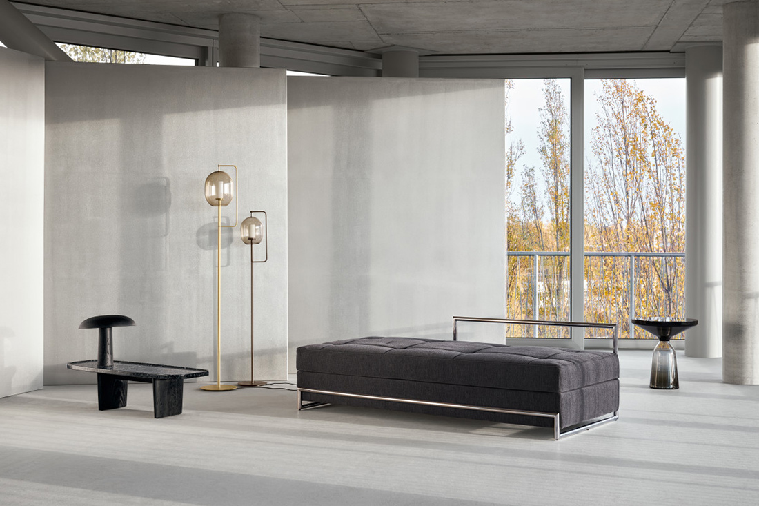 DAY BED