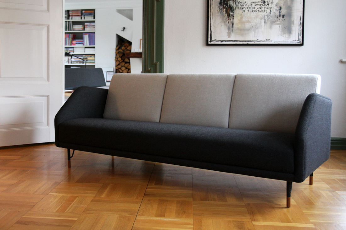 軽やかで優雅な北欧モダンデザイン77ソファ