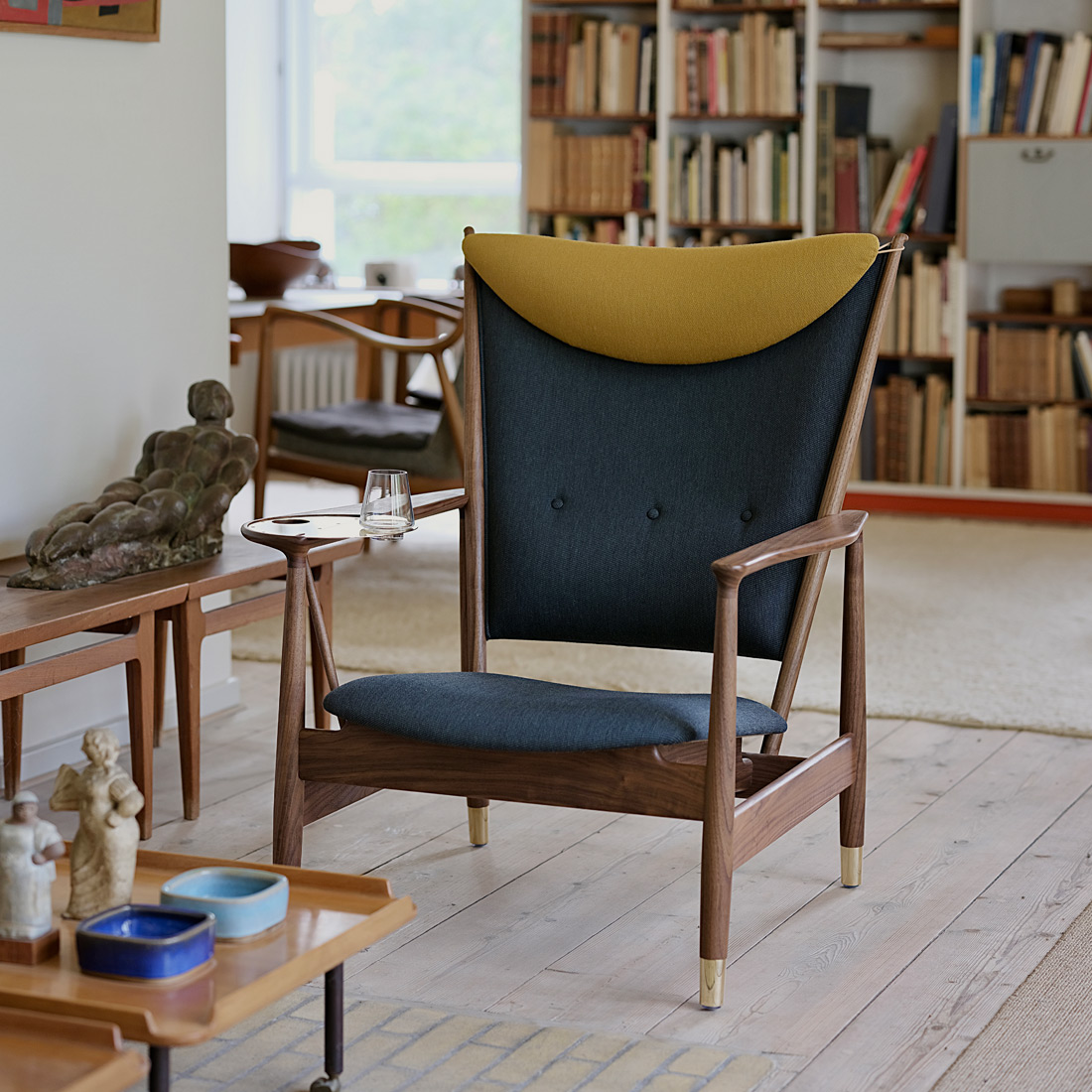 遊び心が光るウィスキーチェア