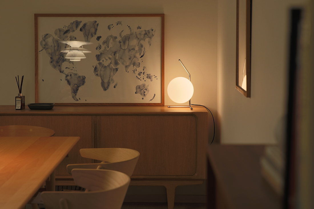 アイシーライツT1 LOWのクロームのインテリア