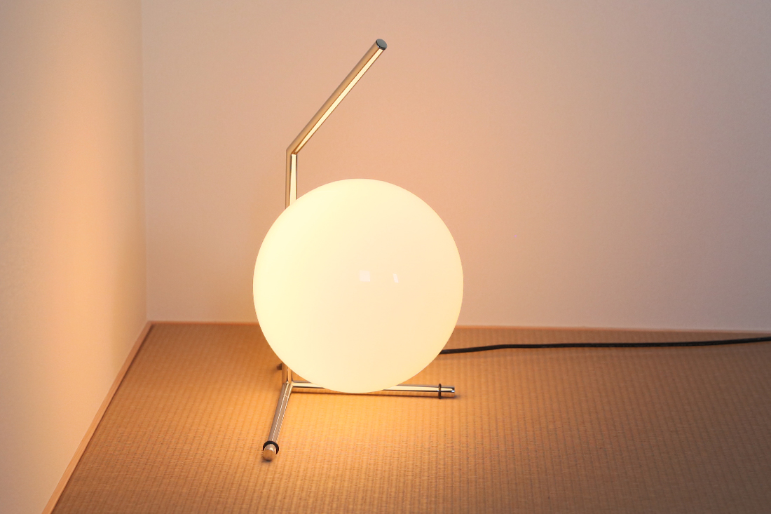 アイシーライツT1 LOWのクロームのインテリア