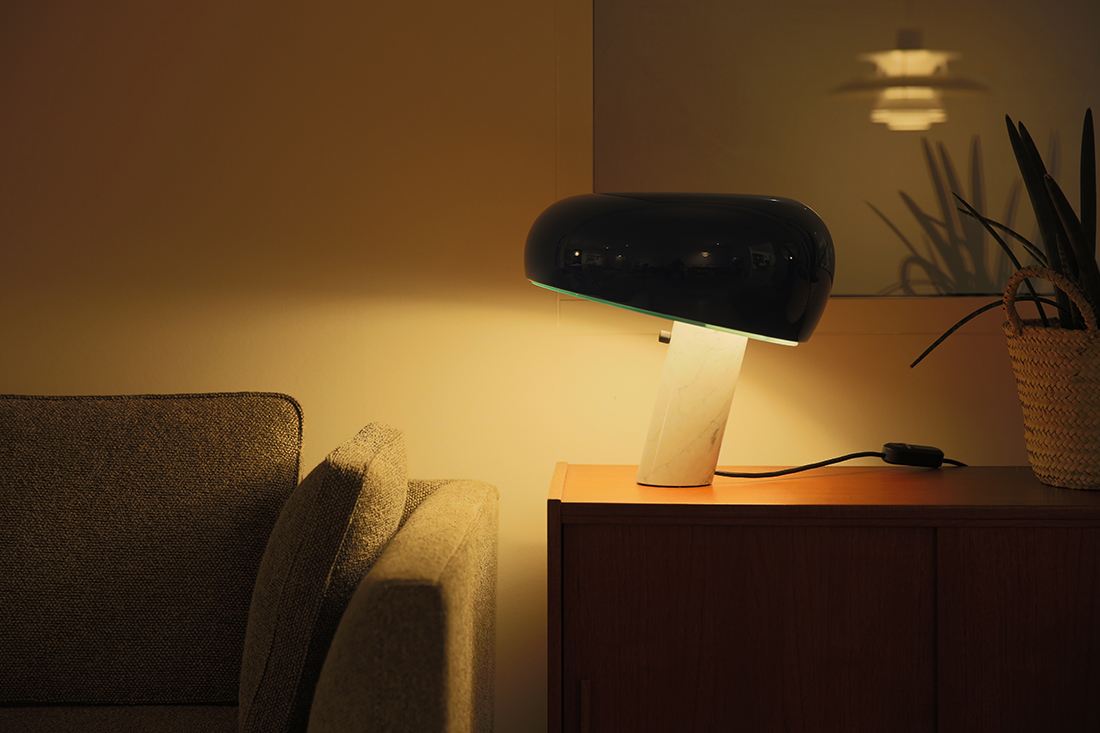 ソファサイドのSNOOPY（スヌーピー）