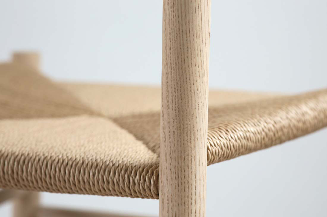 庶民のための椅子として生まれたスタンダードチェアJ39