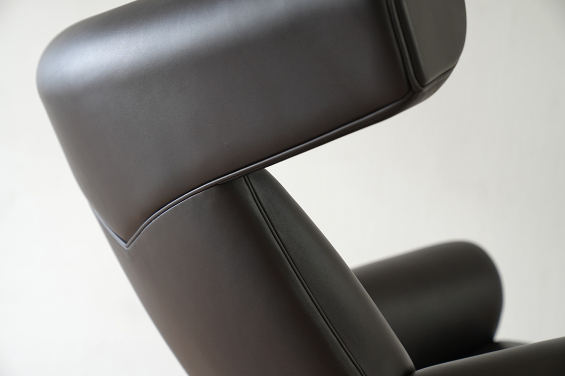 極上のやすらぎをもたらすラウンジチェアOx Chair