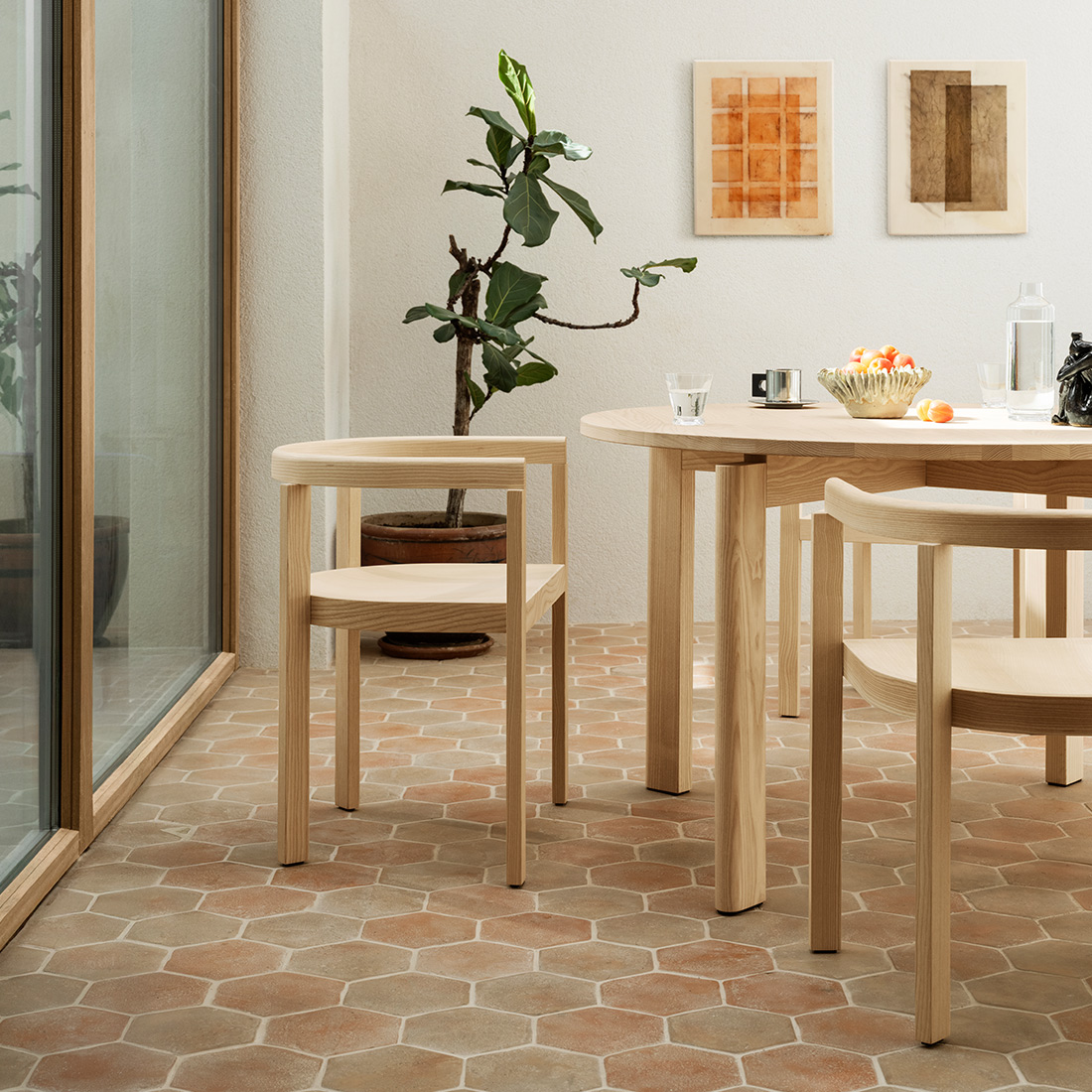 AFTER CHAIRのダイニングコーディネート