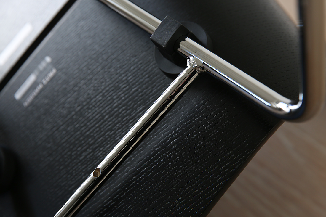 PK3座面裏のフラットスチール