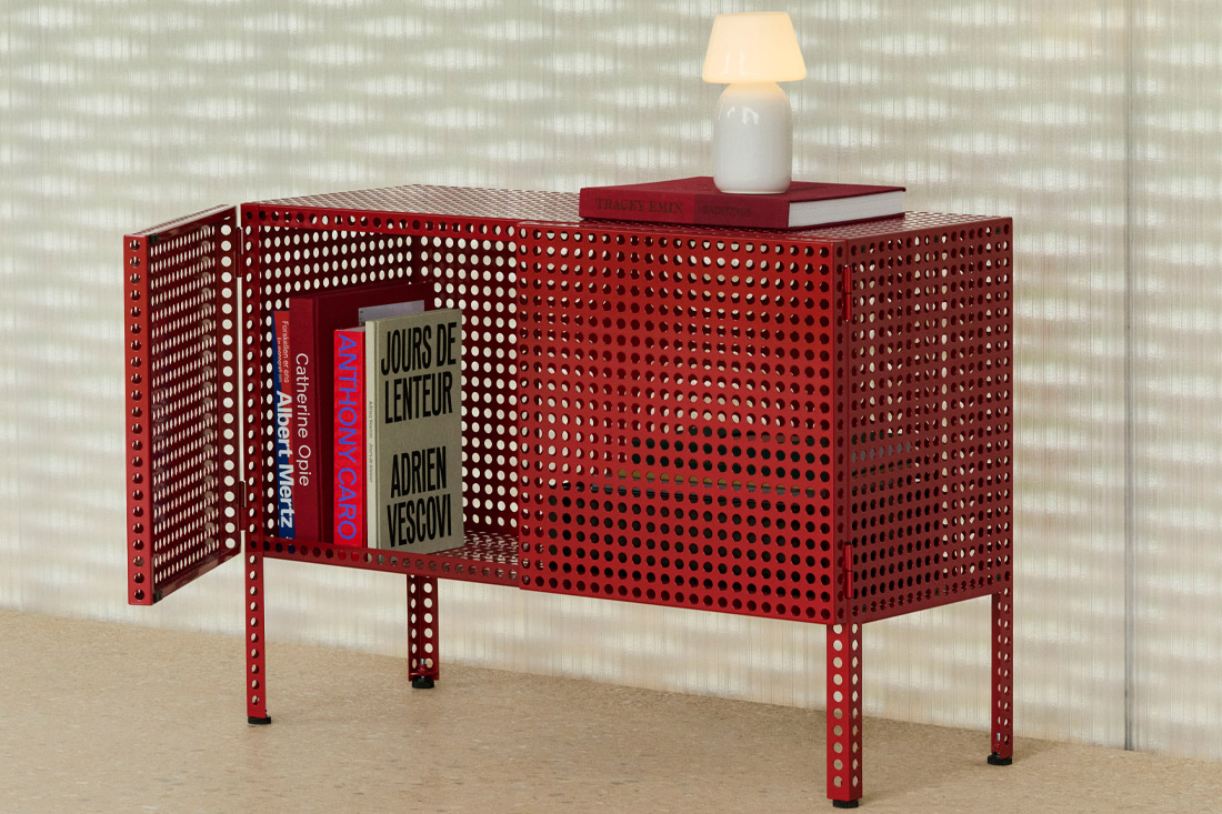 PERFORATED CABINET FLOOR