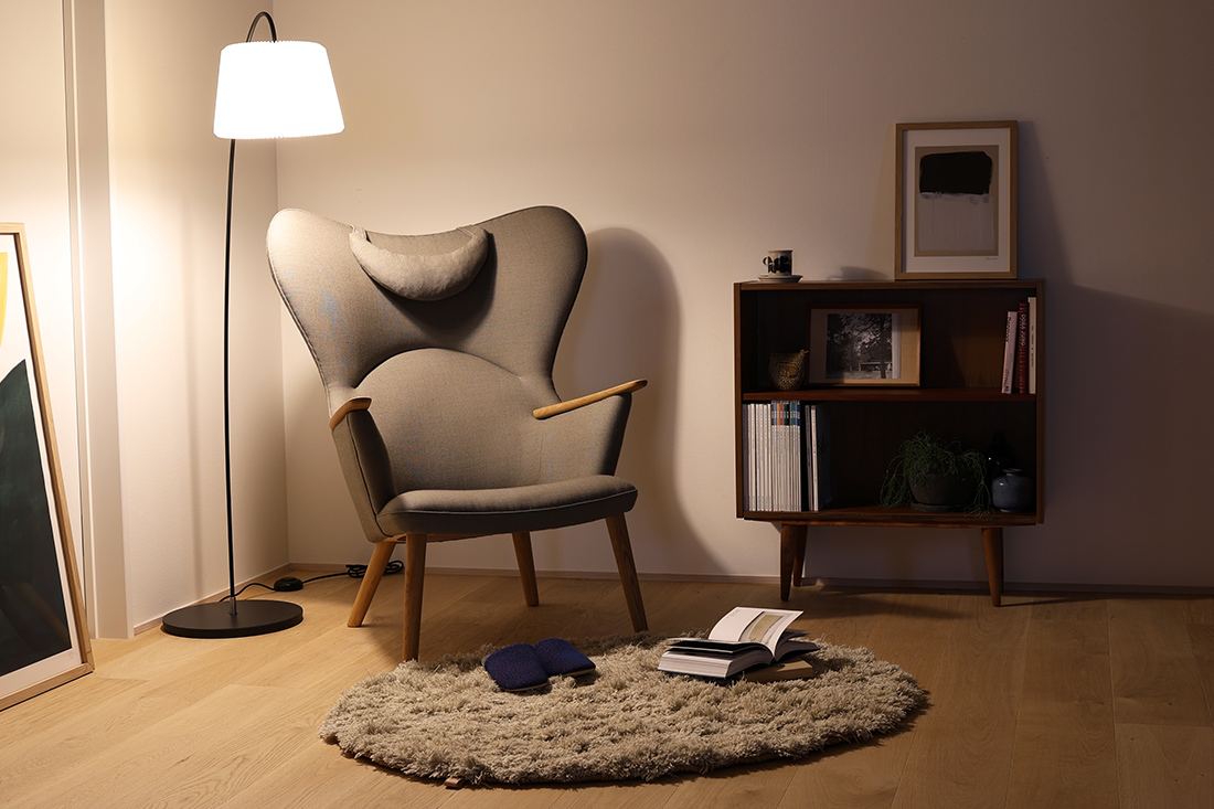 オーレグラスとラウンジチェア