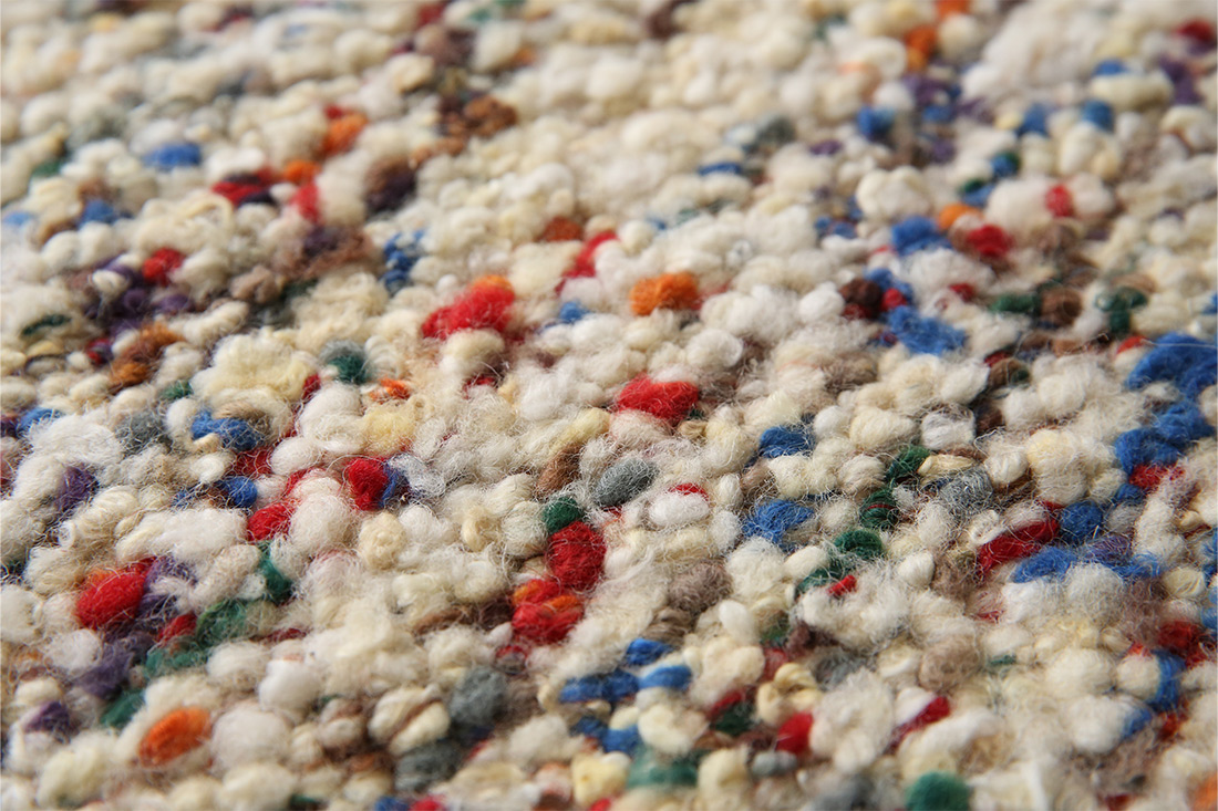 テクニカラーフロックラグ